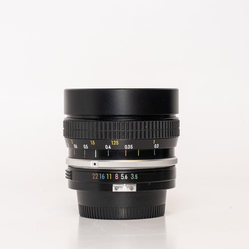 Nikon Fisheye 16mm F/3.5 Lens