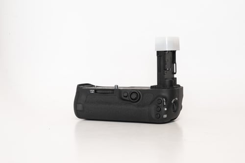 thumbnail-2 for Canon BG-E20 for 5D Mark IV