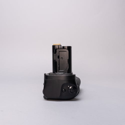 thumbnail-4 for Nikon MB-N11 Battery Grip w/Original Box