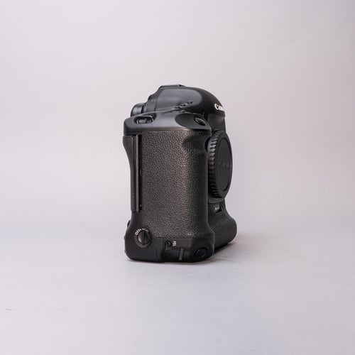 thumbnail-3 for Canon 1D Mark III Body Only **Low Shutter Count**