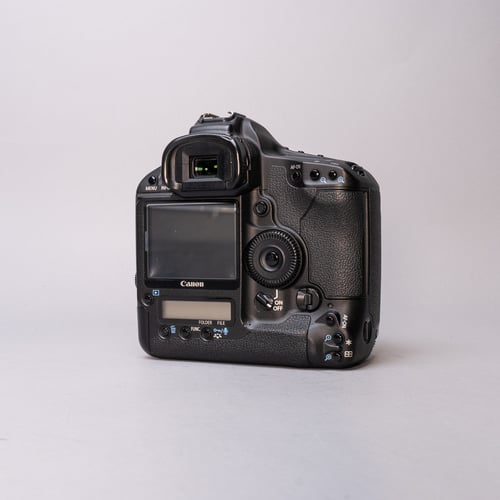 thumbnail-2 for Canon 1D Mark III Body Only **Low Shutter Count**