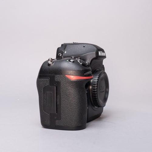 thumbnail-4 for Nikon D850 Body w/Original Box