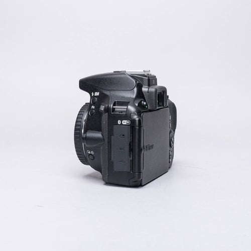 thumbnail-1 for Nikon D5600 Body Only **LOW SHUTTER COUNT**