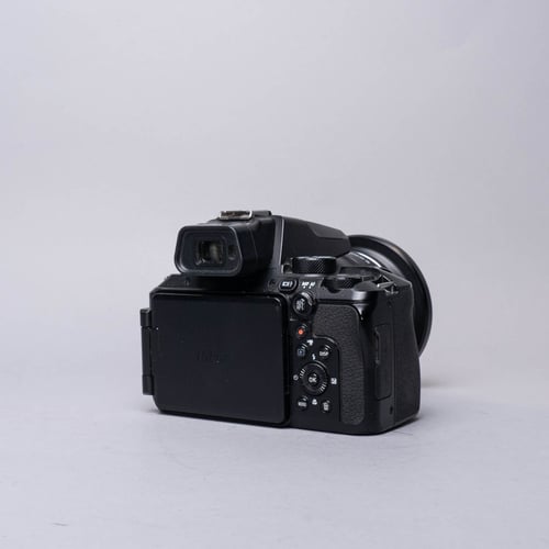 thumbnail-8 for Nikon Coolpix P950 w/HN-CP20 Hood