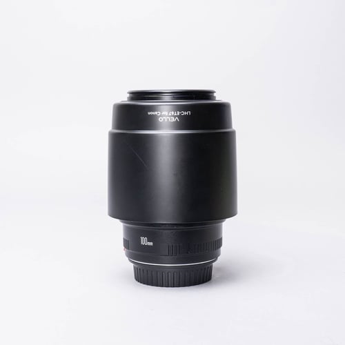 Canon EF 100mm f/2.8 Macro USM Lens