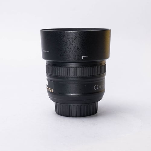 thumbnail-2 for Nikon AF-S 50mm F/1.8 G Lens w/Hood + Original Box