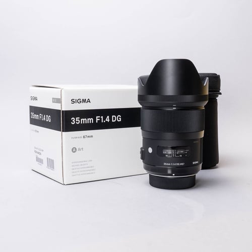 Sigma 35mm 1.4 DG Art Series for Nikon Mount w/Hood + Original Box