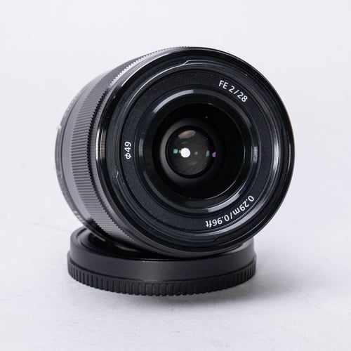 thumbnail-4 for Sony FE 28mm f/2 Lens
