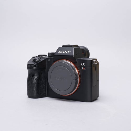 Sony A7R III Body Only