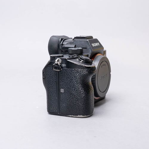 thumbnail-4 for Sony A7 III Body Only **HIGH MILEAGE**