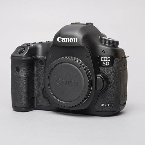 Canon EOS 5D Mark III Body Only