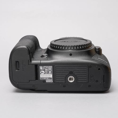 thumbnail-2 for Canon EOS 5D Mark III Body Only