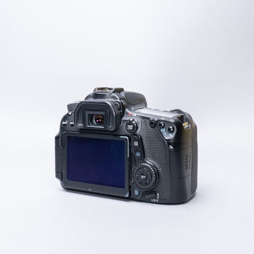 thumbnail-2 for Canon EOS 70D Body Only