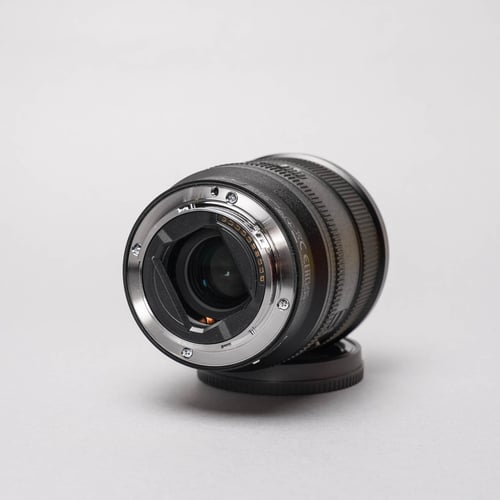 thumbnail-5 for Sony FE 20mm f/1.8 G Lens w/Original Box