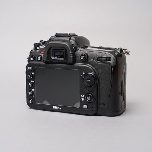 thumbnail-2 for Nikon D7100 Body Only