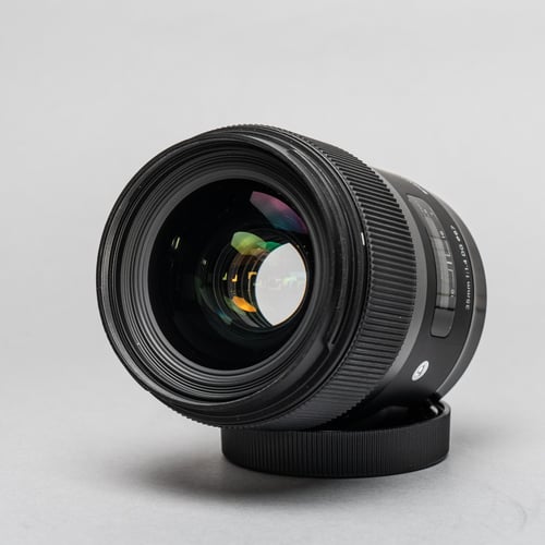 thumbnail-4 for Sigma Art 35mm f/1.4 DG Lens for Nikon F