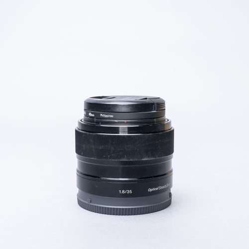 Sony E 35mm f/1.8 OSS Lens