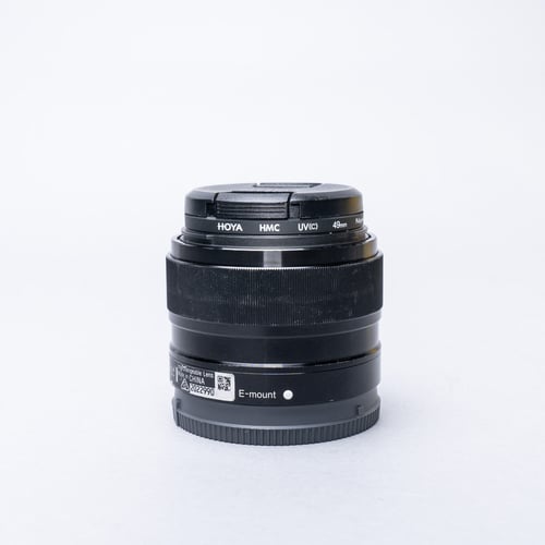 thumbnail-3 for Sony E 35mm f/1.8 OSS Lens