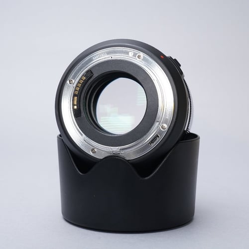 thumbnail-4 for Meike 85mm 1.8 for Canon EF Mount – Excellent Condition