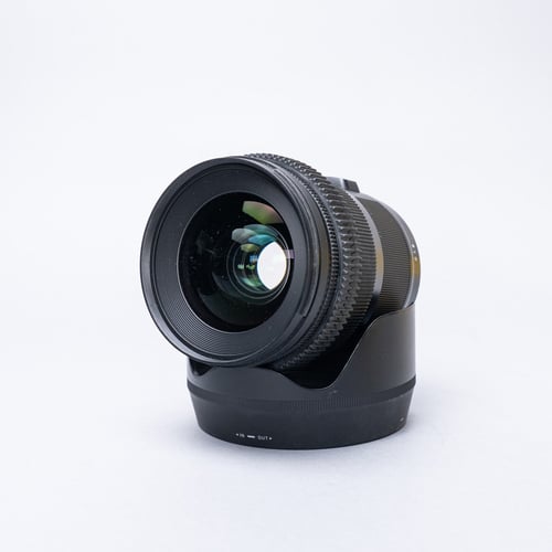 thumbnail-5 for Sigma 28mm f/1.4 Canon EF – Excellent Condition