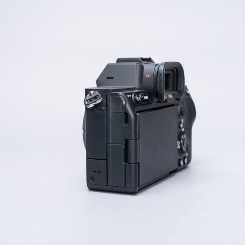 thumbnail-1 for Sony A7IV Body Only
