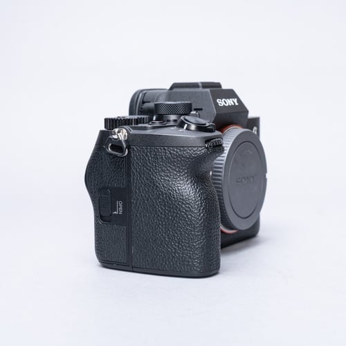 thumbnail-4 for Sony A7IV Body Only