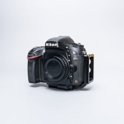 thumbnail-0 for Nikon D600 Body w/Kirk L-Bracket