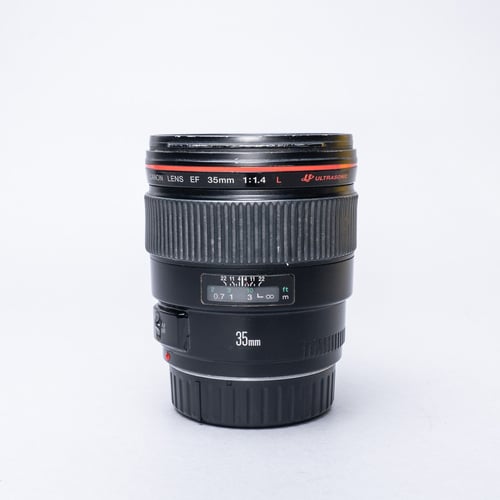 thumbnail-0 for Canon EF 35mm f/1.4 L USM Lens