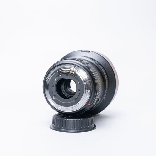 thumbnail-5 for Canon EF 11-24mm f/4 Lens w/Cap