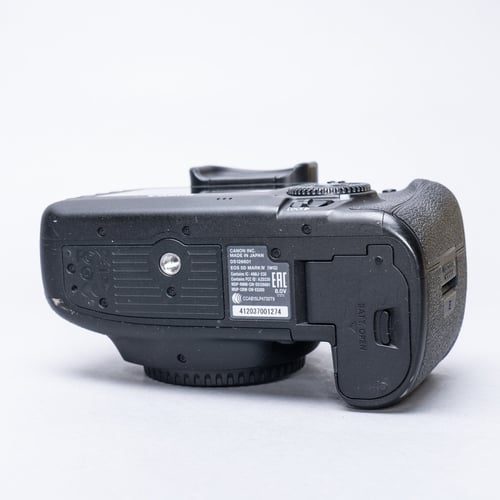 thumbnail-5 for Canon EOS 5D Mark IV Body w/Original Box