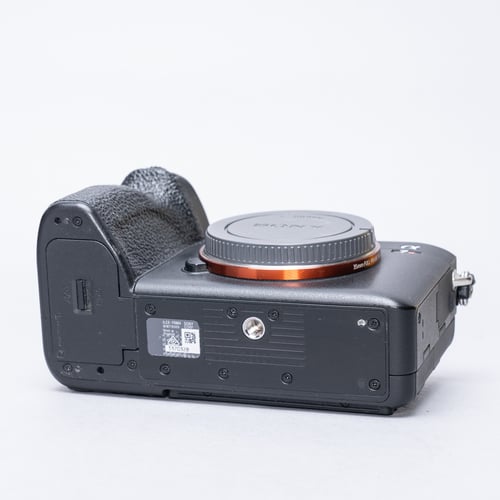 thumbnail-5 for Sony A7R IV Body w/Original Box