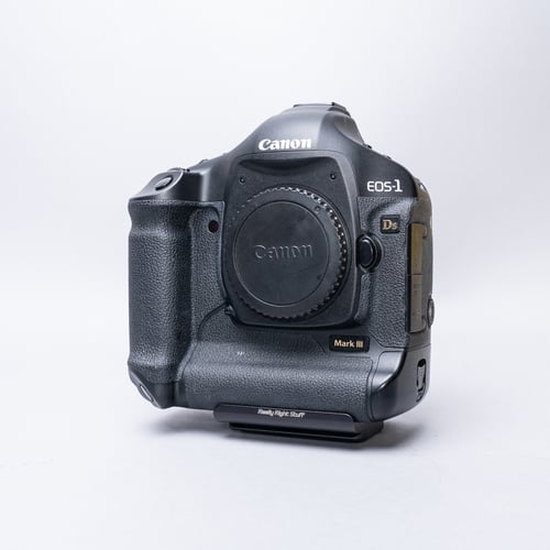 Canon EOS 1Ds Mk III Body w/ RRS Plate