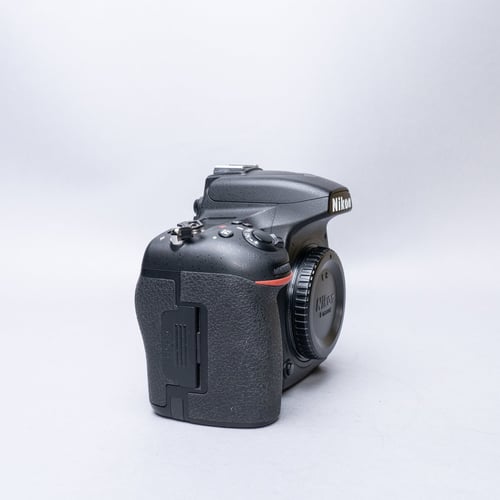 thumbnail-4 for Nikon D750 Body Only
