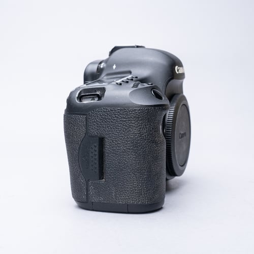 thumbnail-3 for Canon EOS 5D Mark III