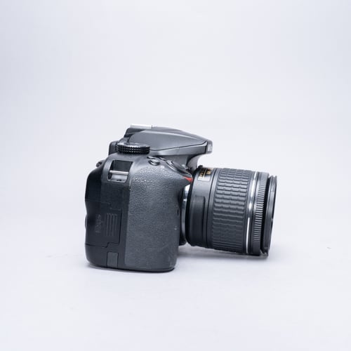 thumbnail-3 for Nikon D3400 w/ 18-55mm