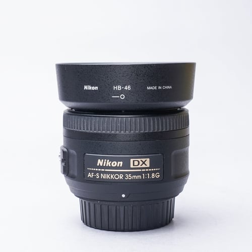 Nikon Nikon AF-S 35mm 1.8 G DX Lens w/Hood