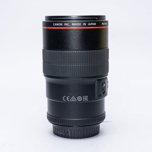 thumbnail-3 for Canon EF 100mm F/2.8L IS USM Lens w/Hood