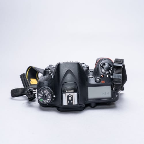 thumbnail-4 for Nikon D7100 W/ 18-55mm VR Lens