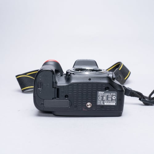 thumbnail-5 for Nikon D7100 W/ 18-55mm VR Lens