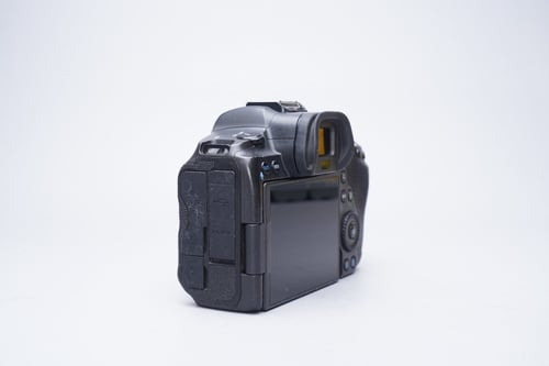 thumbnail-1 for Canon EOS R5 Body Only