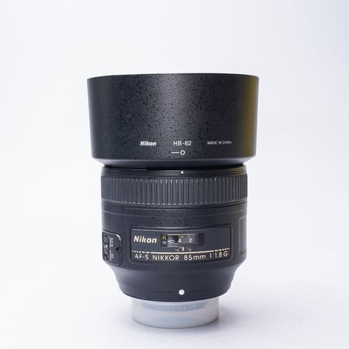 View Nikon Nikon AF-S 85mm 1.8 G Lens w/Hood Nikon Nikon AF-S 85mm 1.8 G Lens w/Hood