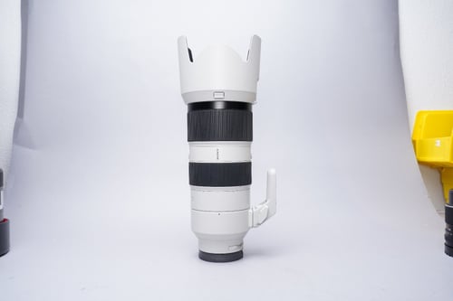 thumbnail-1 for Sony FE 70-200mm F/2.8 GM OSS Lens w/Hood