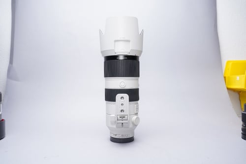 thumbnail-2 for Sony FE 70-200mm F/2.8 GM OSS Lens w/Hood