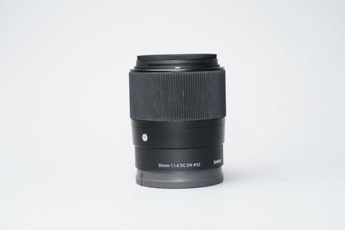 Sigma 30mm f/1.4 DC DN for Sony E-Mount