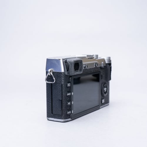 thumbnail-2 for FujiFilm X-E2S Body Only