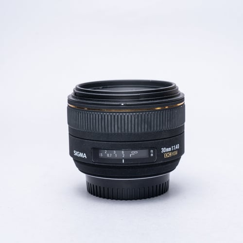 Sigma 30mm f/1.4 DC HSM Lens for Nikon F