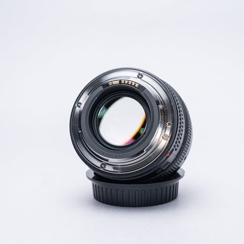 Canon EF 50mm f/1.4