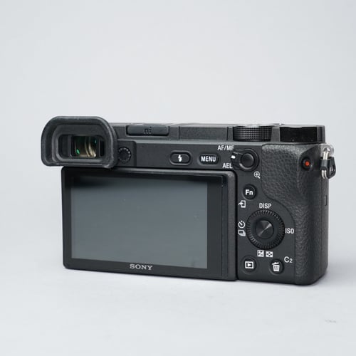 thumbnail-2 for Sony A6400 w/16-50mm Lens