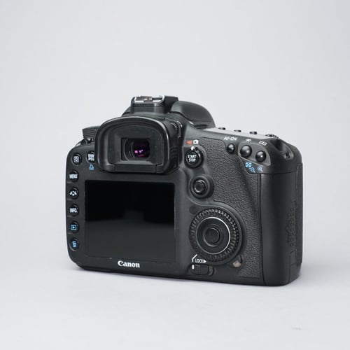 thumbnail-2 for Canon EOS 7D Body Only