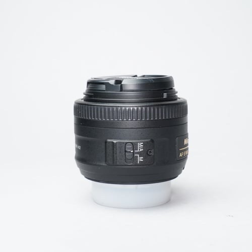thumbnail-3 for Nikon DX AF-S 35mm f/1.8 G Lens